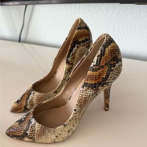 Snakeskin Patterned Stiletto Heels